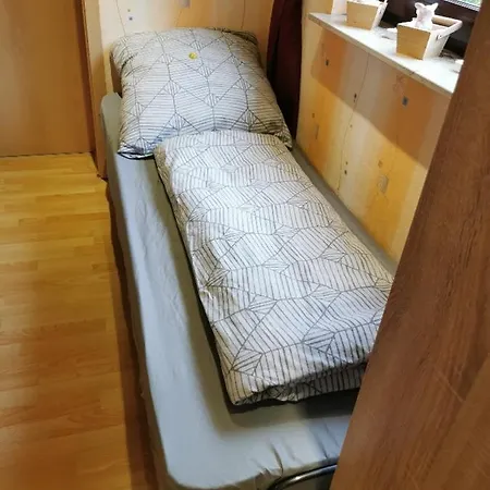 Albrecht Direkt Am Diemelsteig * Diemelsee